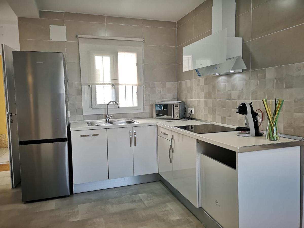 Apartamento Suite Arco De La Villa,Solo Familia Y Parejas,Parking Gratuito Conil De La Frontera Buitenkant foto