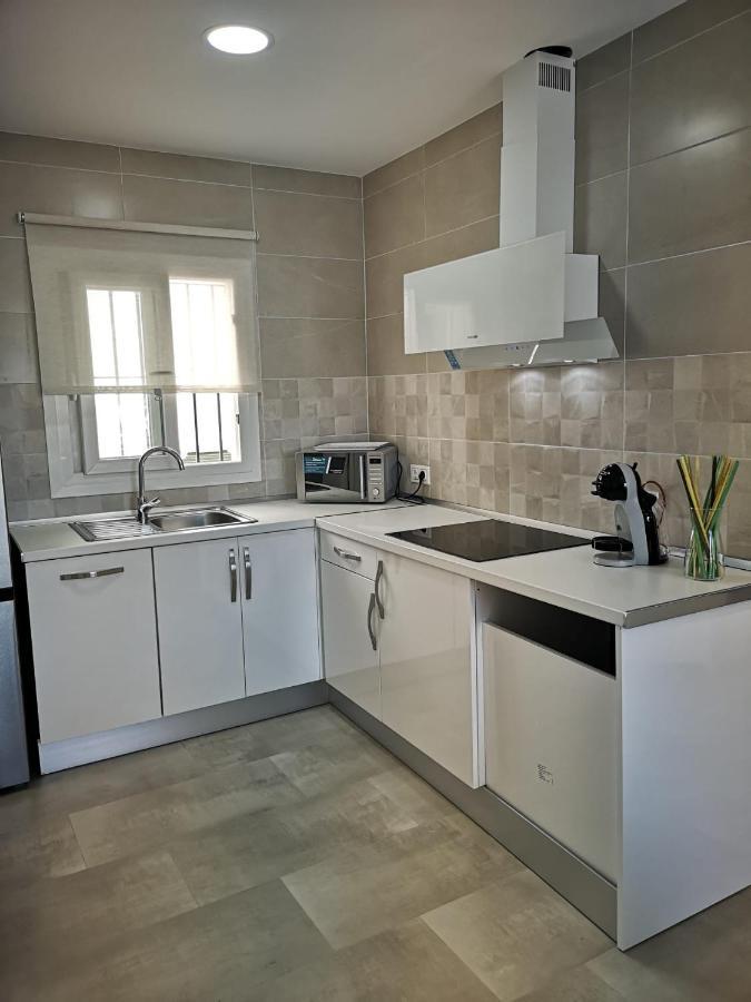 Apartamento Suite Arco De La Villa,Solo Familia Y Parejas,Parking Gratuito Conil De La Frontera Buitenkant foto