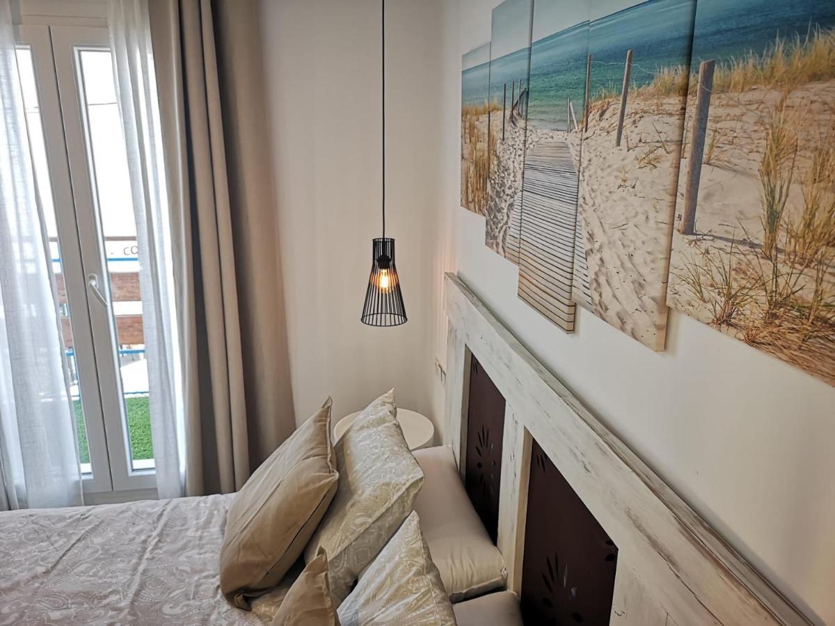 Apartamento Suite Arco De La Villa,Solo Familia Y Parejas,Parking Gratuito Conil De La Frontera Buitenkant foto